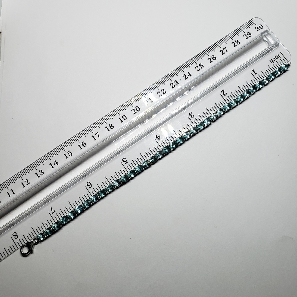 Review: Blue Topaz Bracelet.. - Picture 4 of 4